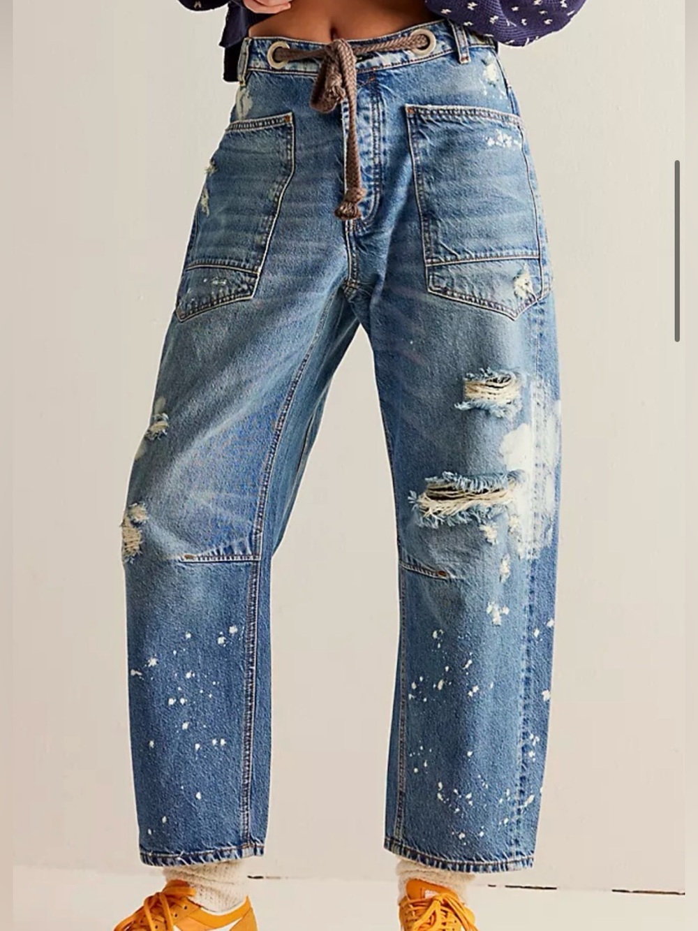 LAST ONE!! We The Free Moxie Barrel Jeans Paint Splatter Design Pockets Sz 28